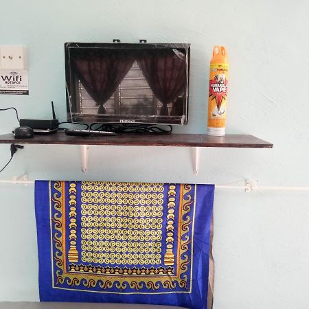 Roomstay Tok Abah A Kuala Rompin Ngoại thất bức ảnh